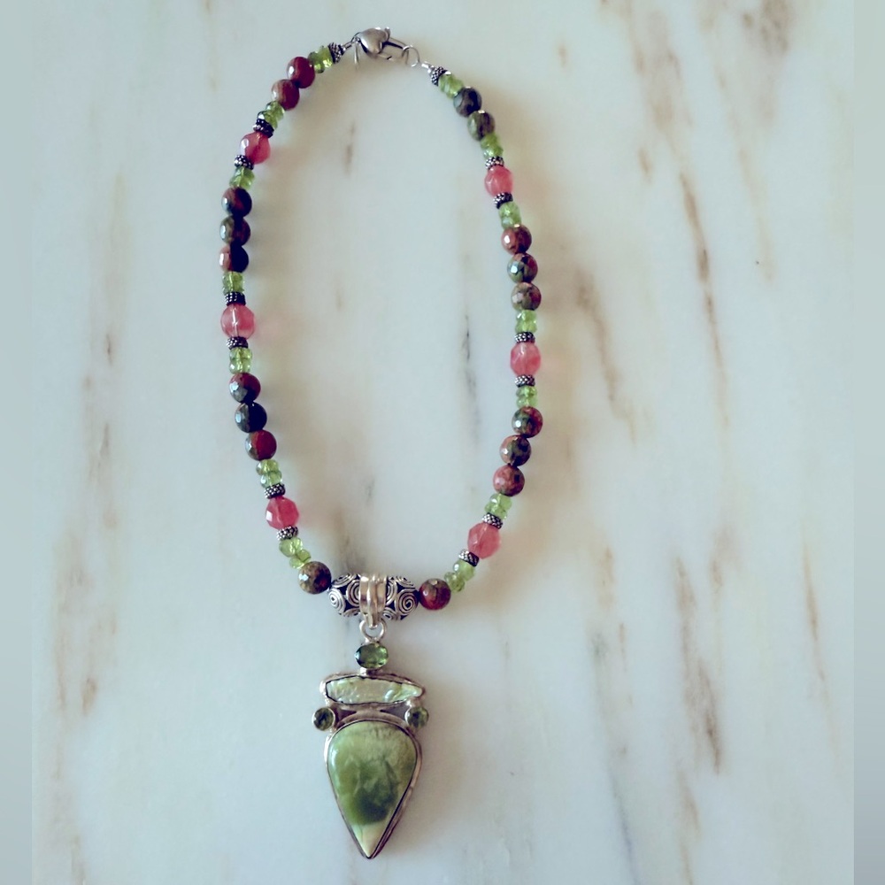 15 1/2 inch sterling silver, and semi precious stone necklace